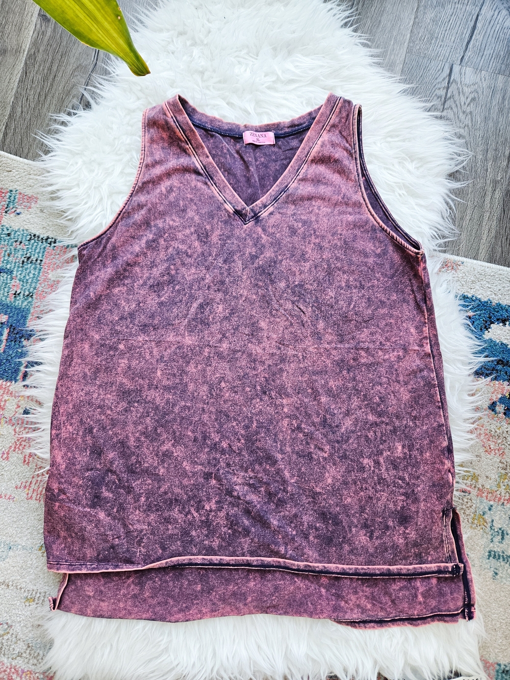 Zenana Outfitters Pink Acid-Wash V-Neck Tank XL